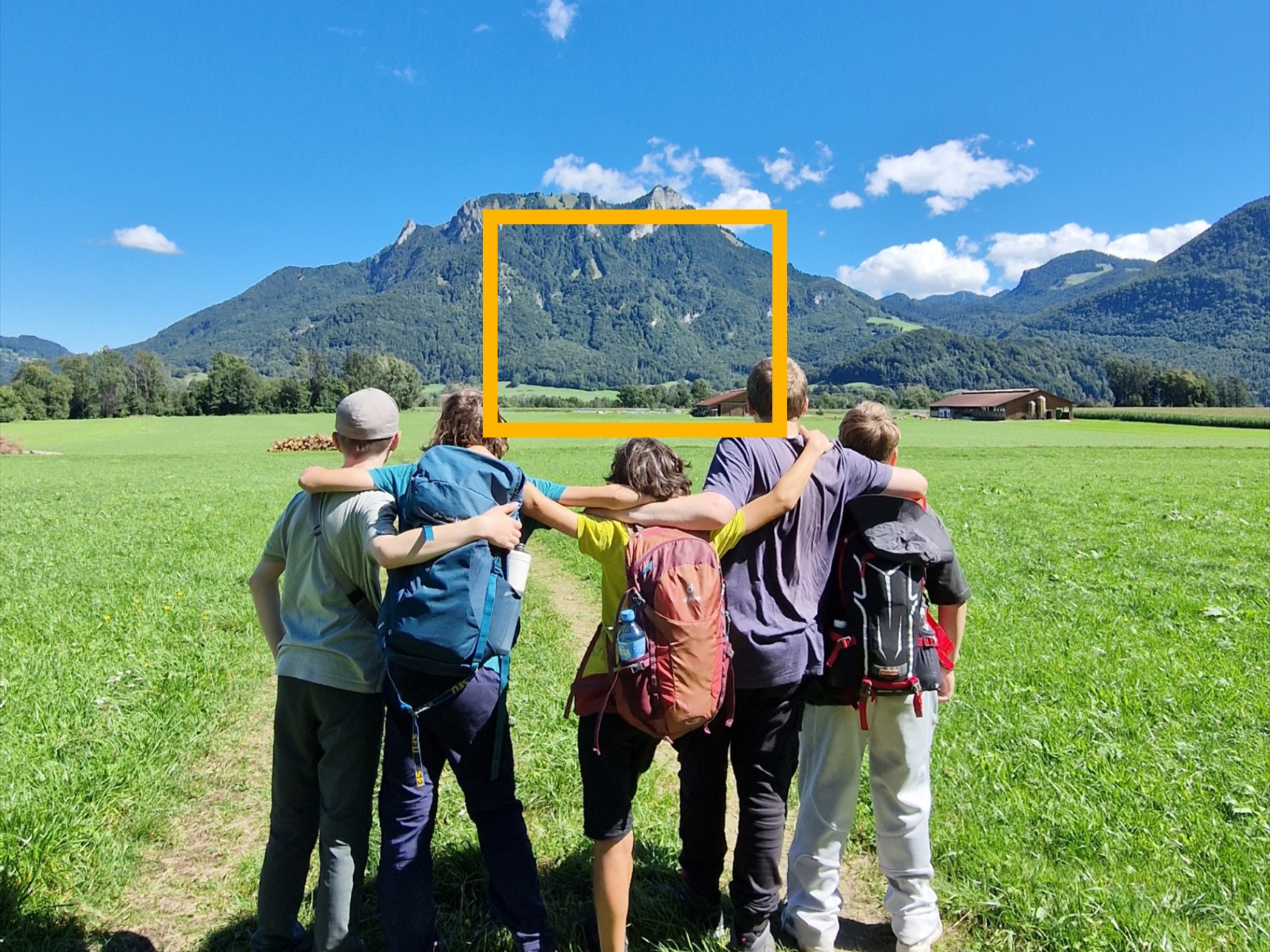 Companions trainieren Gruppensituationen in den Bergen
